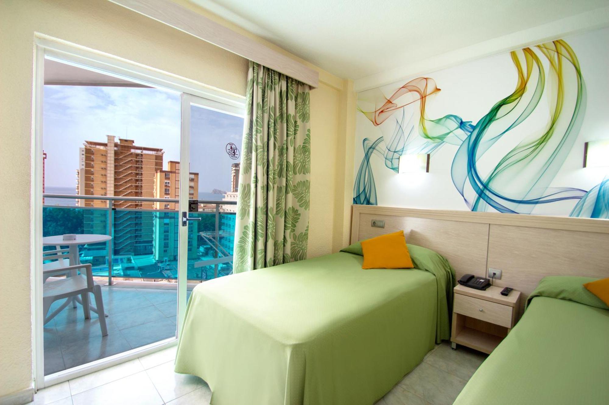 Hotel Servigroup Calypso เบนิดอร์ม ห้อง รูปภาพ